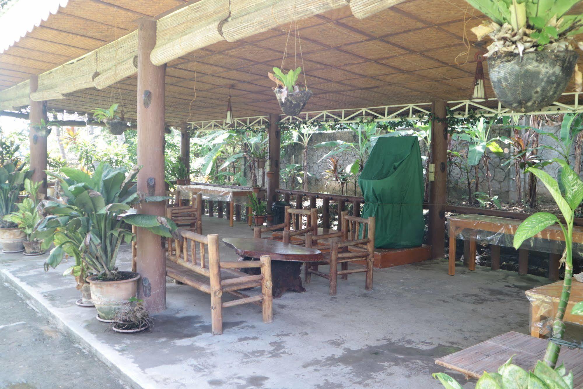Jannah Glycel Beach House Hotel Guimaras Exterior foto